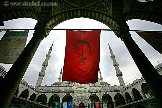 turkish-flag-2-big.jpg